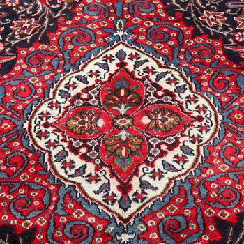 A Kashmar rug, ca 370 x 290 cm.