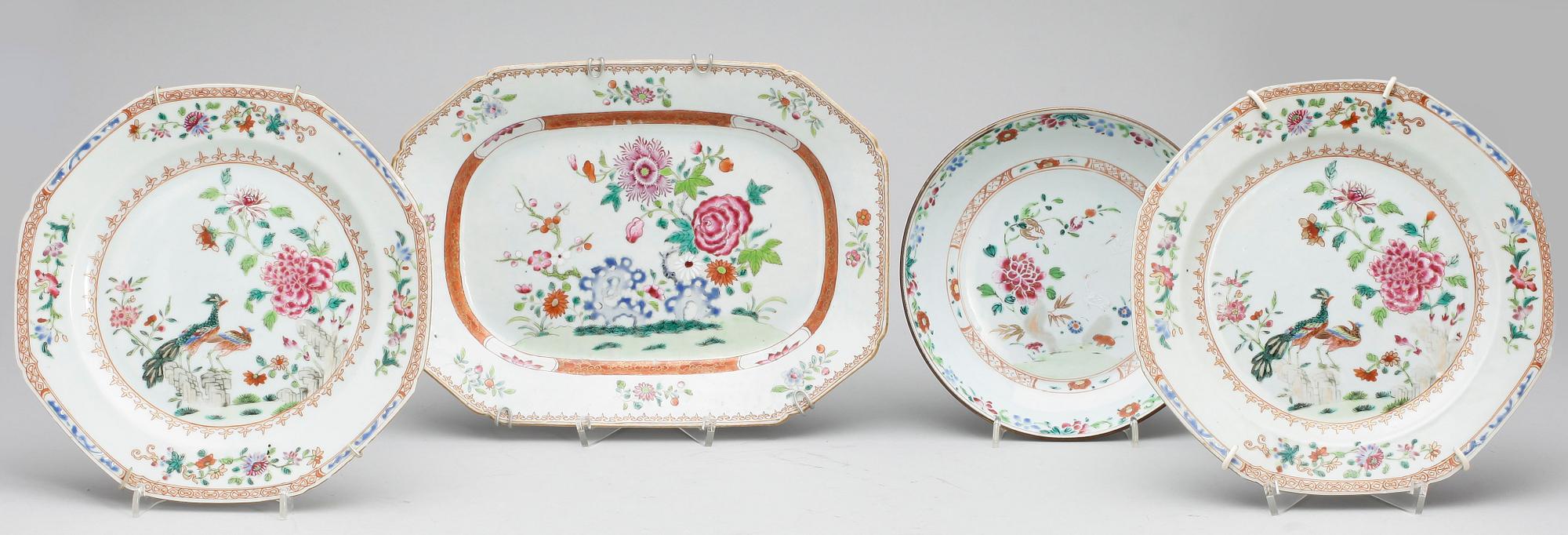 STEKFAT samt TALLRIKAR 4 delar, kompaniporslin, Qianlong 1736-95.
