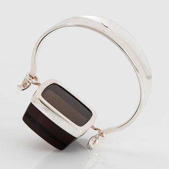 Vivianna Torun Bülow-Hübe, a sterling and qvartz bangle, Georg Jensen, Denmark, design nr 203B.