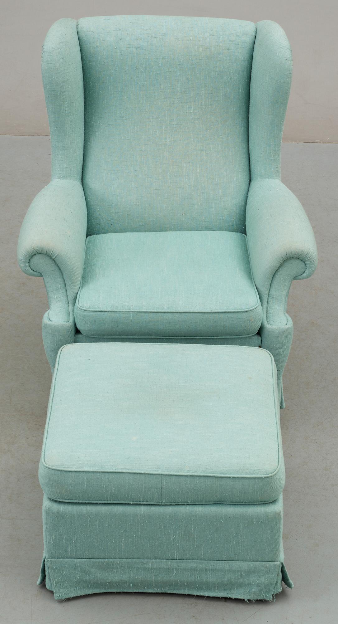 FÅTÖLJ med FOTPALL, Modell "3543" Oxford, Svenskt Tenn.