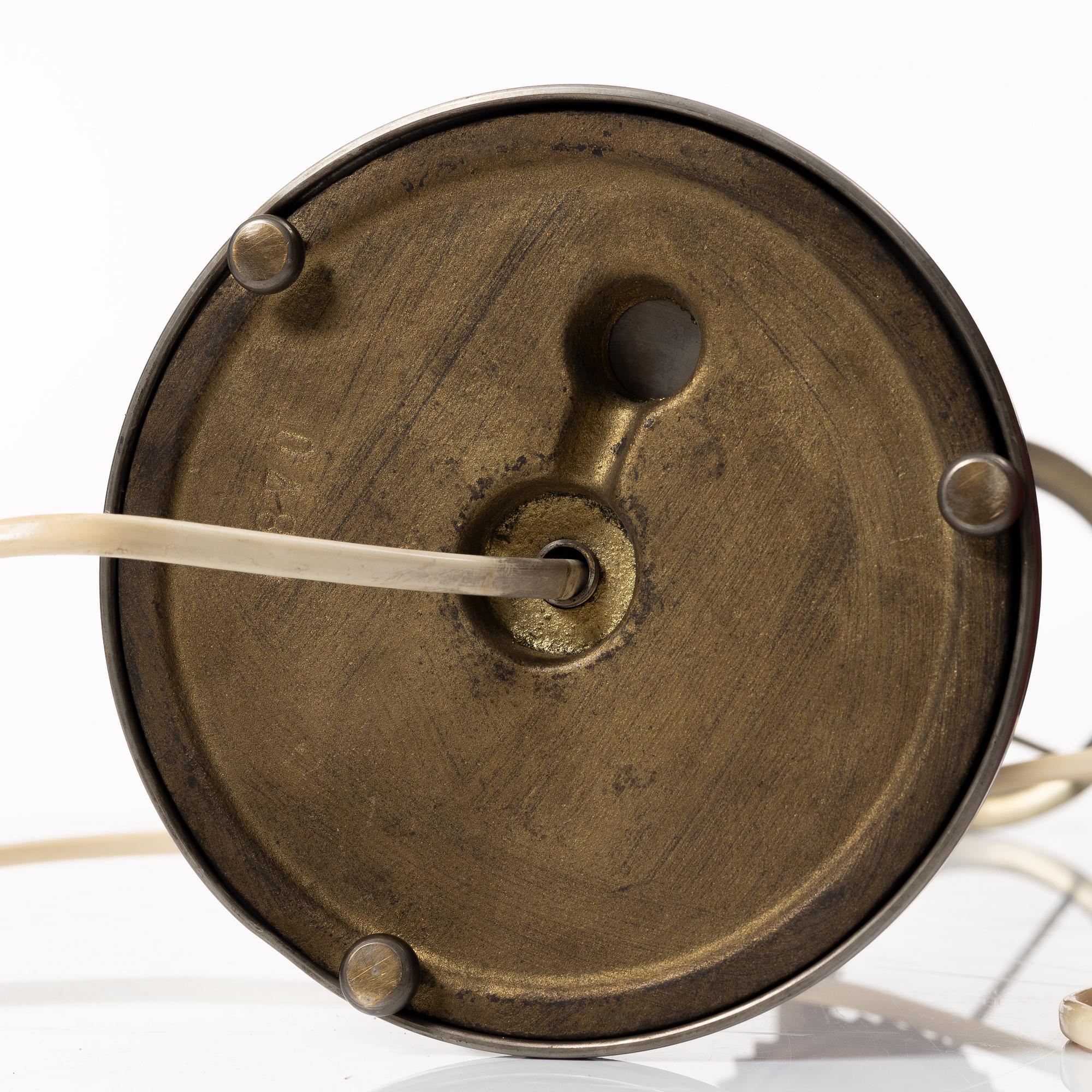Harald Notini, a Swedish Grace table lamp model "6913", Arvid Böhlmarks Lampfabrik, Stockholm, 1920s.