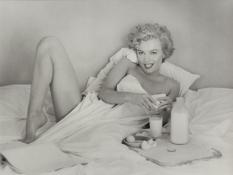 ANDRÉ DE DIENES, silvergelatinfotografi, stämpelsign á tergo.