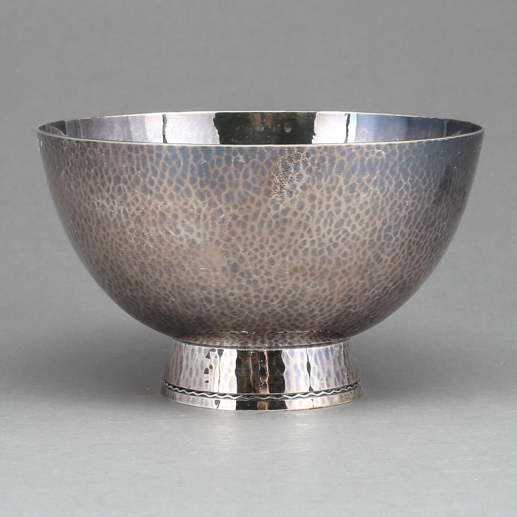 SKÅL, silver, Eric Råström, Råströms Silver- O Nysilverfabrik, Stockholm, 1976. Vikt ca 400g.