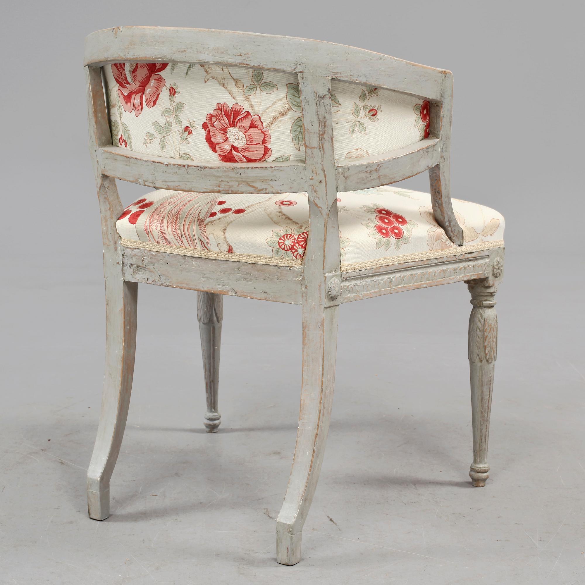 BALJFÅTÖLJ, gustaviansk, 1800-tal.