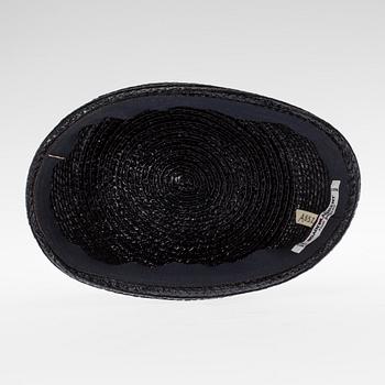 HATT och BÄLTE, Yves Saint Laurent.