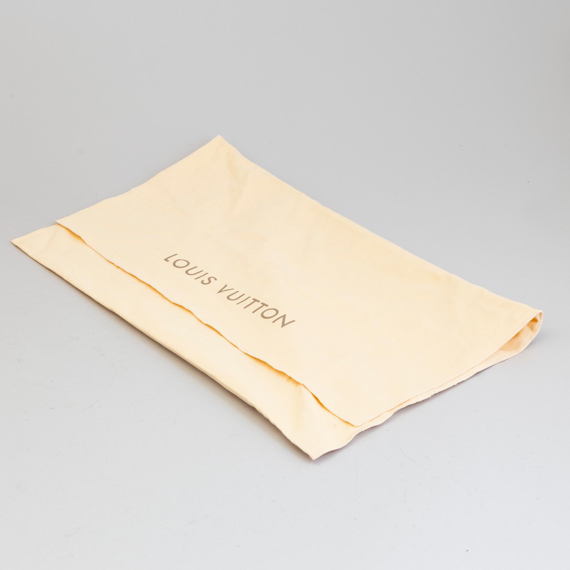 BAG, "Epi Noe", Louis Vuitton.