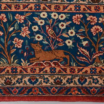 Matto, a semi-antique Kashan, a so called Dabir, ca 383,5-387,5 x 269,5-275 cm.