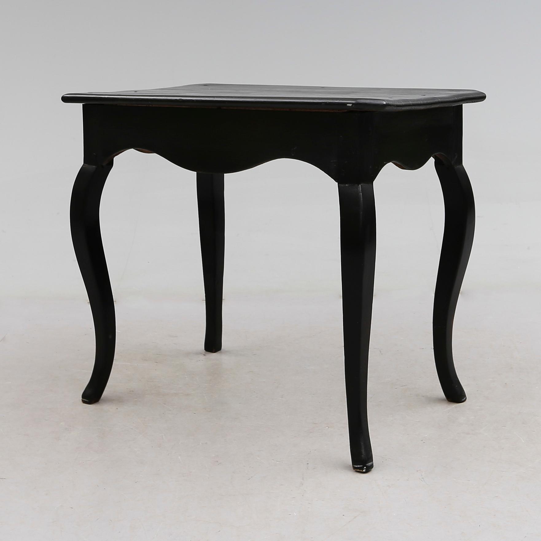 BORD, rokoko, 1700-talets andra hälft.