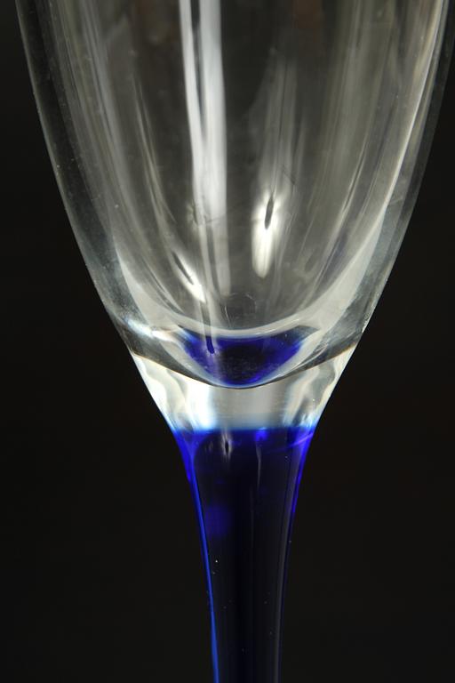 GLASSERVISDELAR, 28 st.