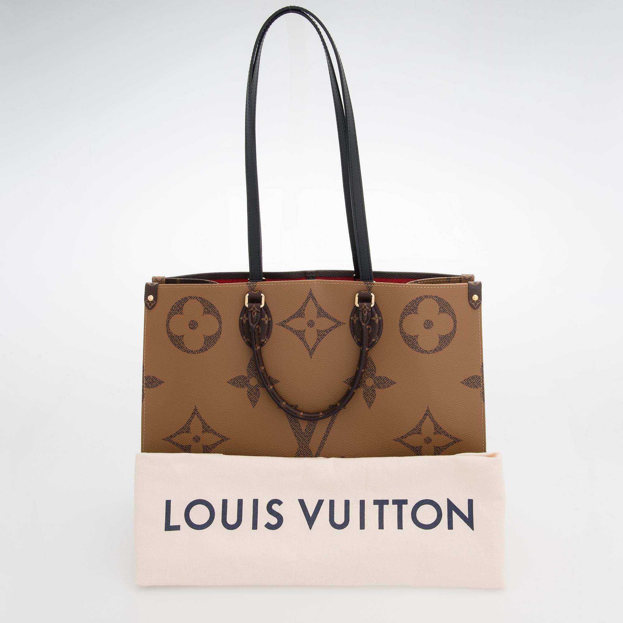 Louis Vuitton, A 'Onthego GM' Bag.