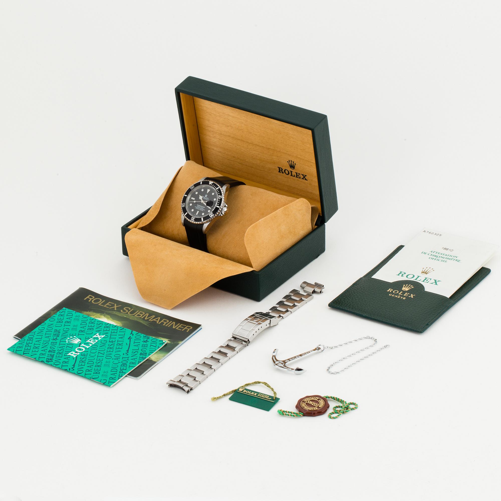 ROLEX, Oyster Perpetual Date, Submariner (1000ft=300m, SWISS MADE), Chronometer, wristwatch, 40 mm.