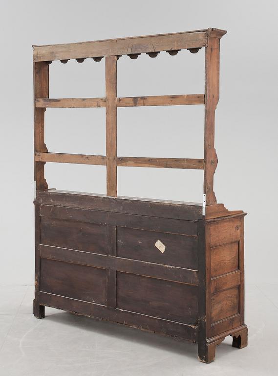 SKÅP med TALLRIKSHYLLA, England, omkring 1800-talets mitt.