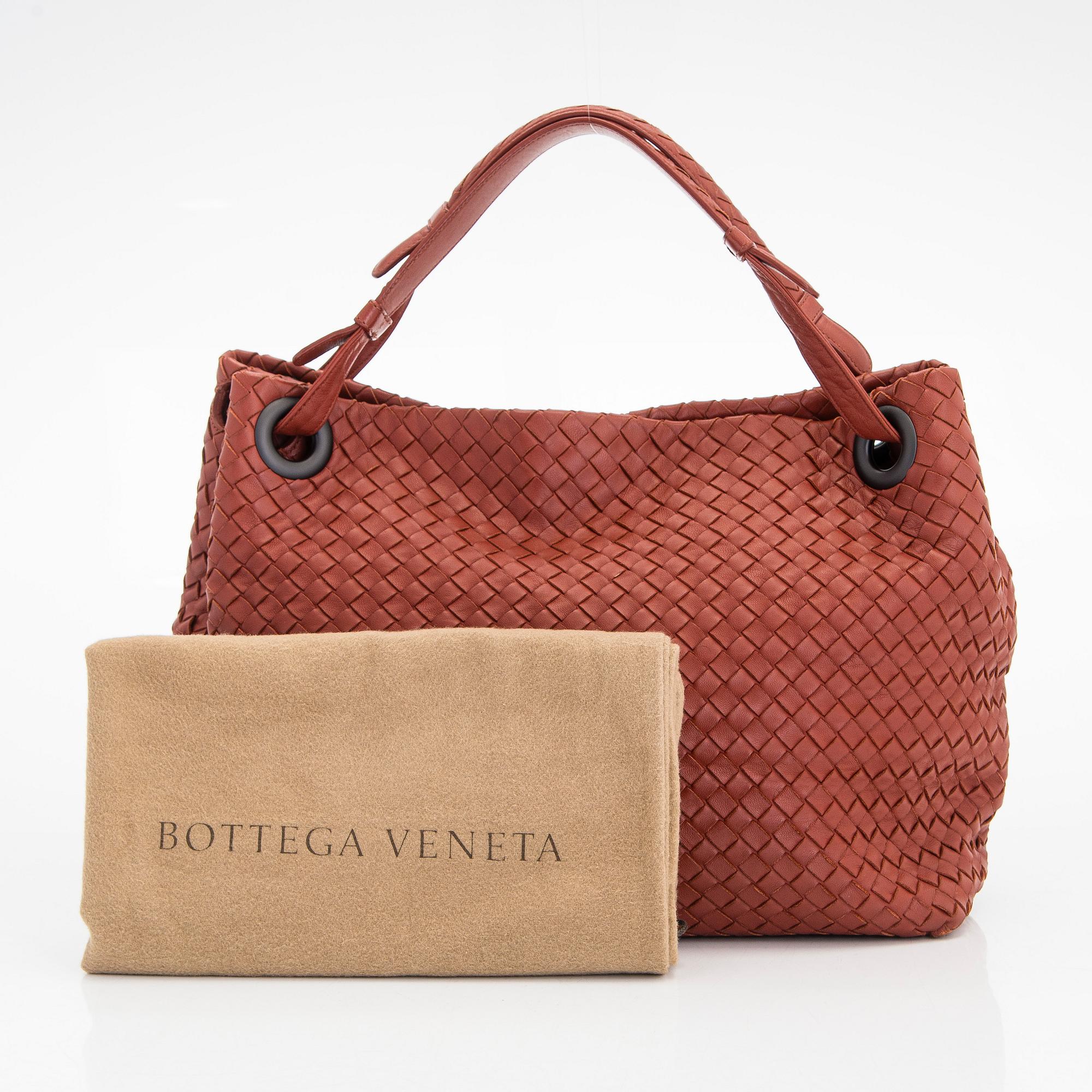 Bottega veneta large garda bag top