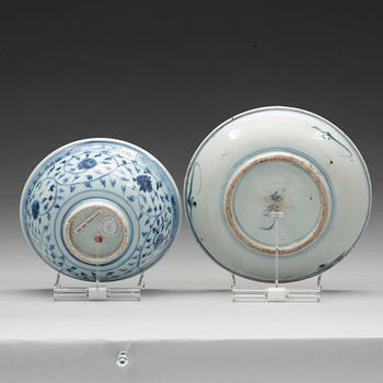 A blue and white bowl and a dish, Ming dynasty, (1368-1644).