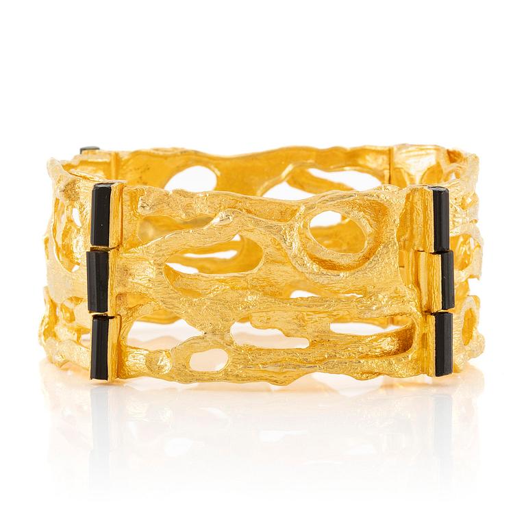 Björn Weckström, bracelet, "Offereld", 18K gold with tourmaline sticks, Lapponia 1972.