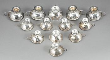 PUNSCHKOPPAR, 13 st, silver, CG Hallberg, Stockholm samt K&EC, Göteborg, omkring 1900-talets mitt. Tot vikt ca 349 gram.