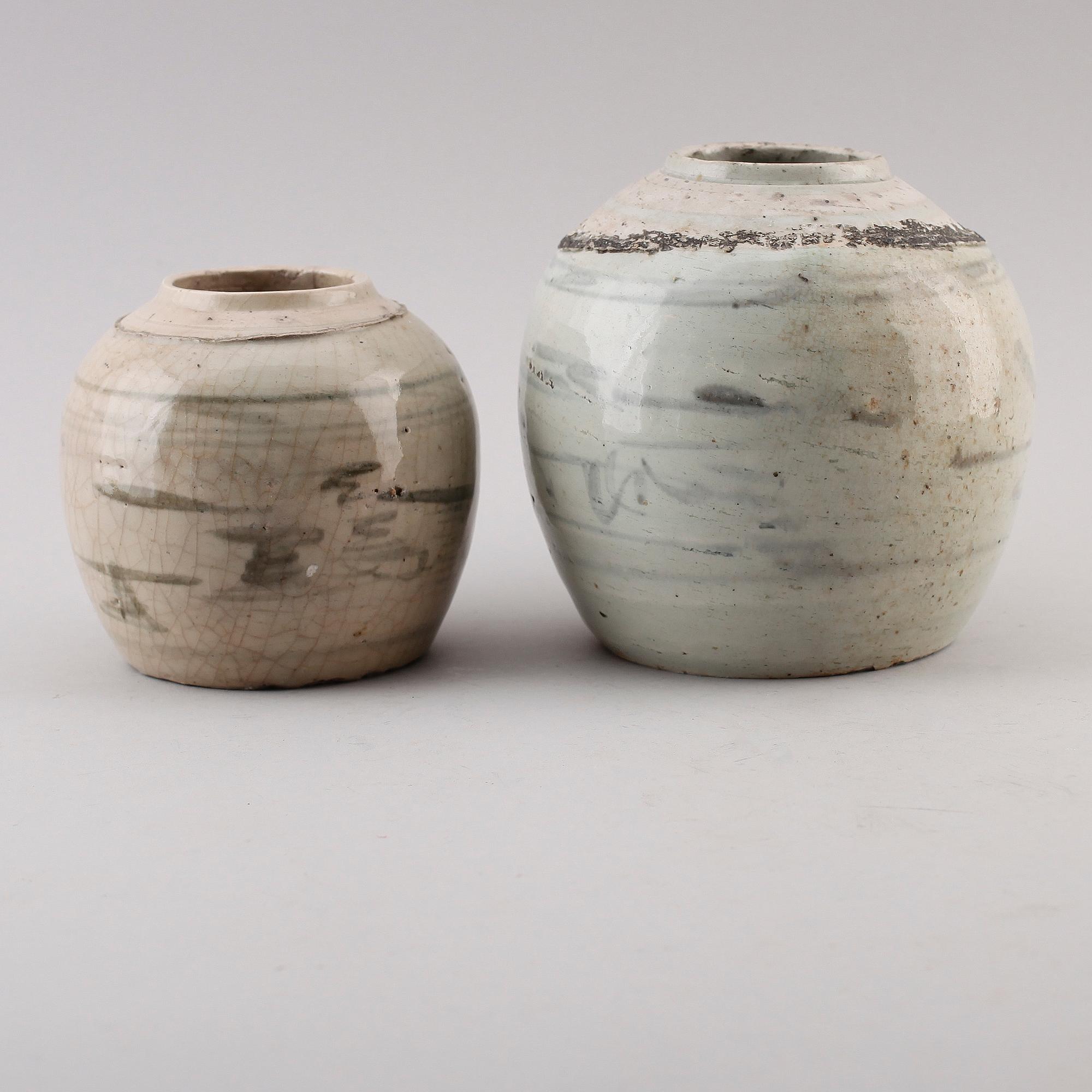 BOJANER, 2 st, porslin, Kina, 1700-tal.