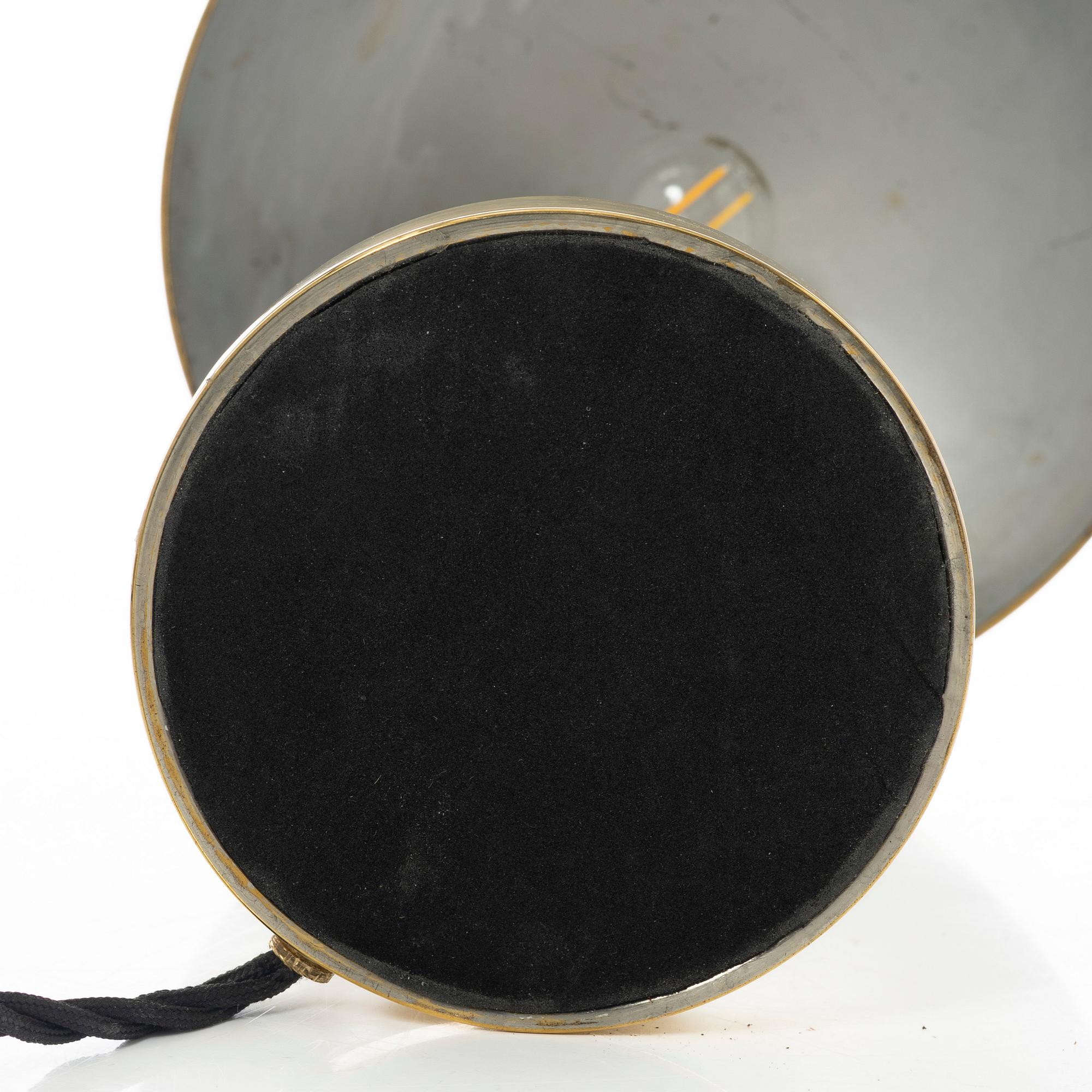 Harald Notini, Table lamp, model "15091 A", Arvid Böhlmarks Lamp Factory, Stockholm, 1930s.