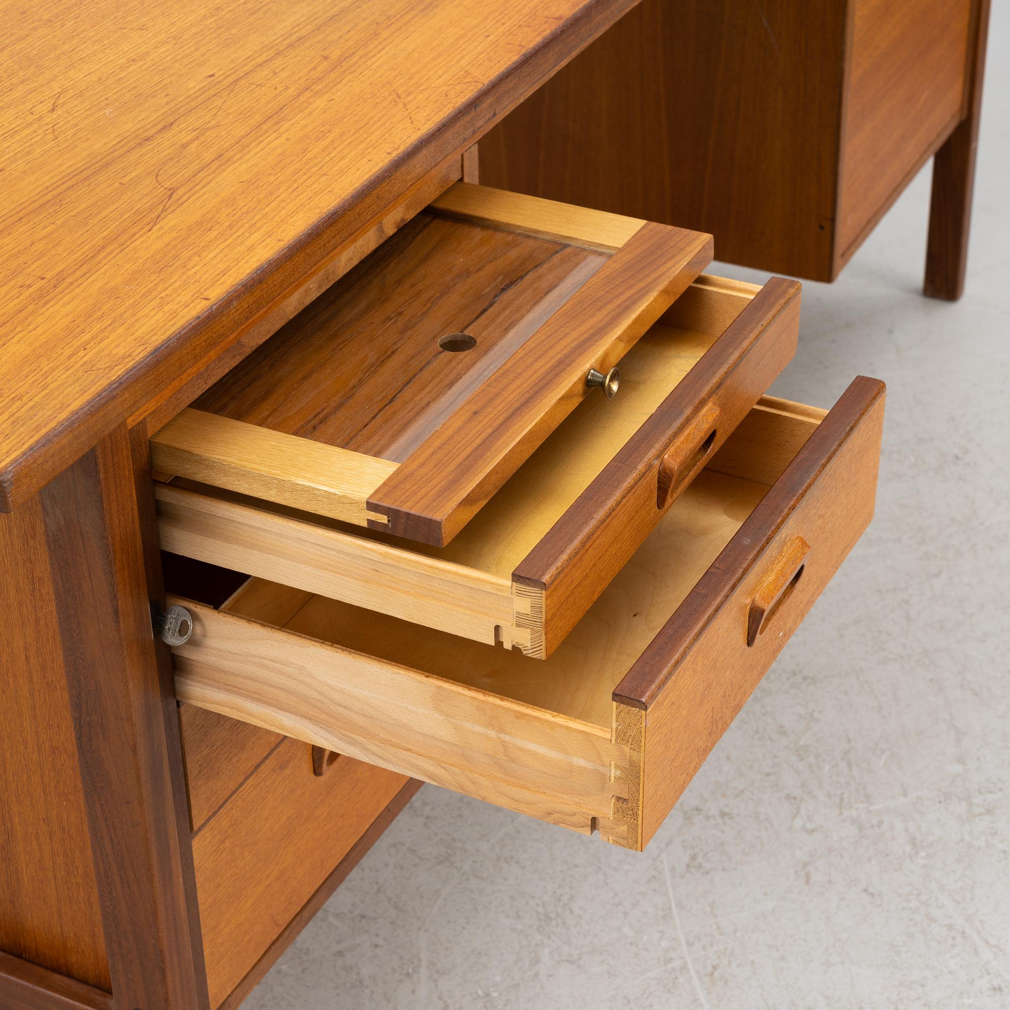 Skrivbord, 1900-talets andra hälft.