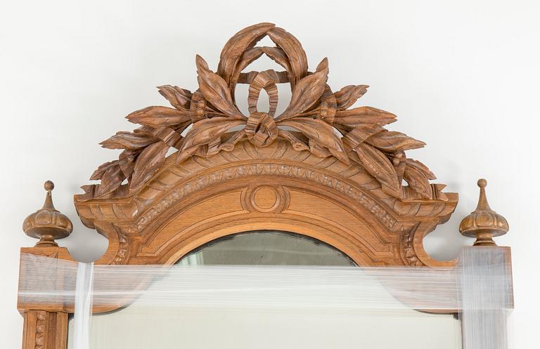 A late 19th century mirror.