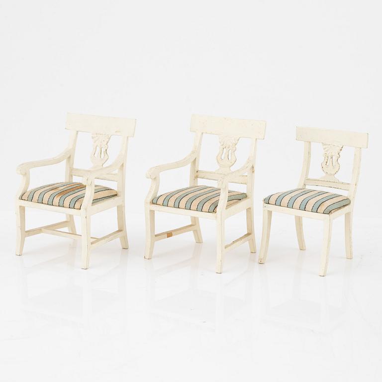 A lot of 14 pieces of doll house furniture by Nolbyn Värmländskt hantverk, 20th century.