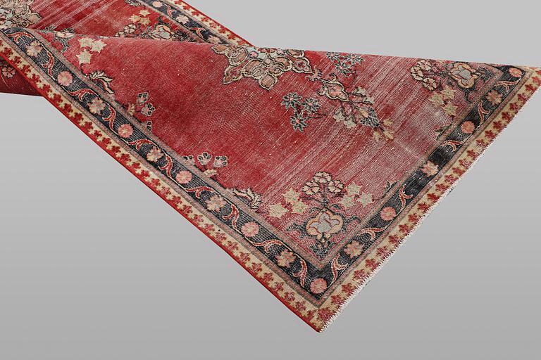 A runner carpet, Persia, Vintage design, c. 208 x 85 cm.