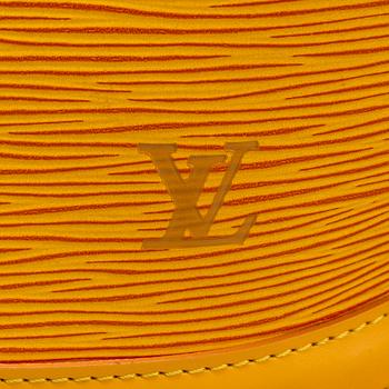 LOUIS VUITTON, a 'Epi Saint Jacques Short Strap' bag.
