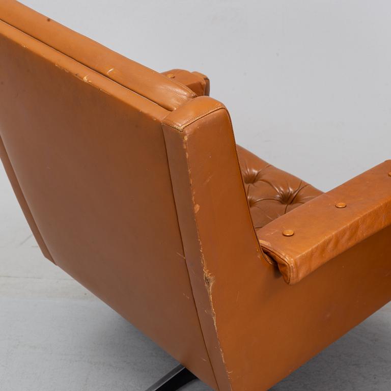 A pair of easy chairs, Ring Möbelfabrikk, Norway, second half of the 20th century.