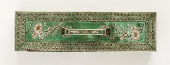 A rare famille verte scroll weight, Qing dynasty, Kangxi (1662-1722).