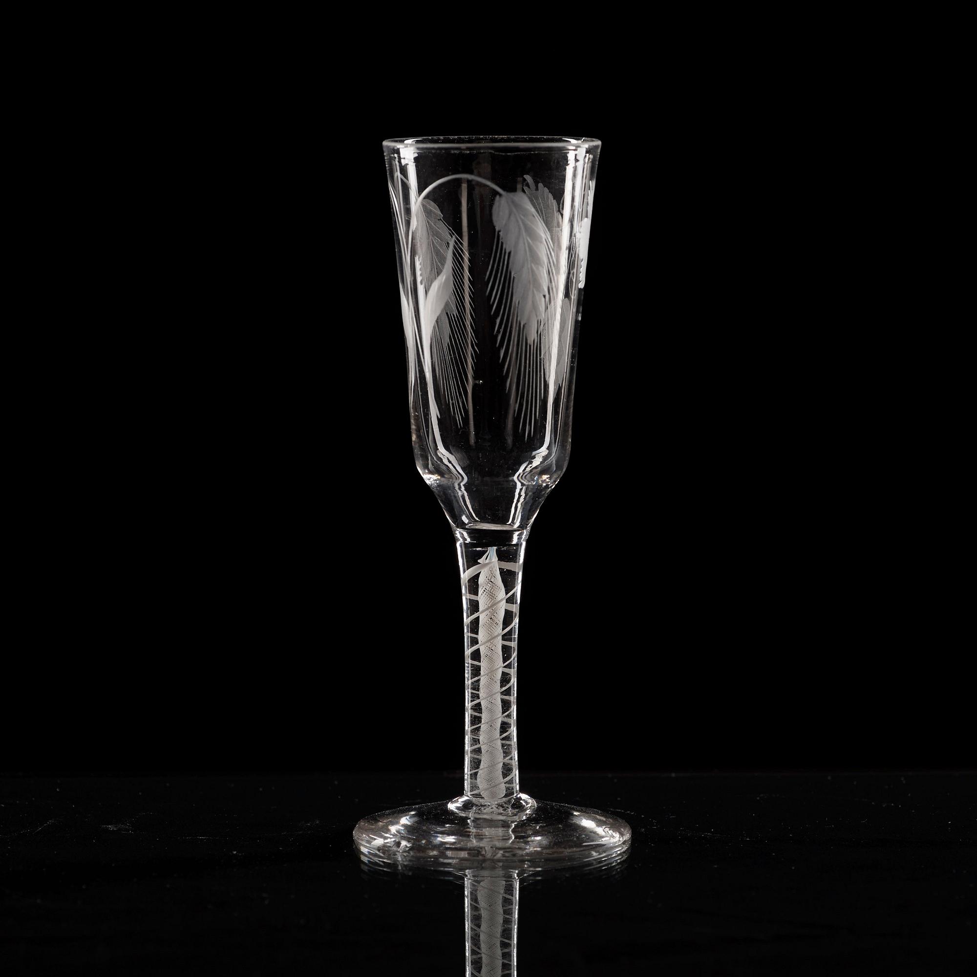VINGLAS, sju stycken. England, 1700-tal.