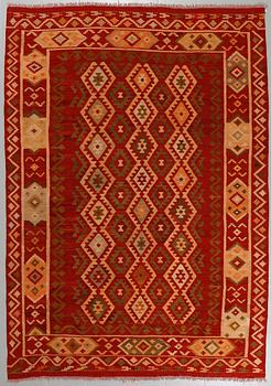 A kelim rug, 283 x 200 cm.