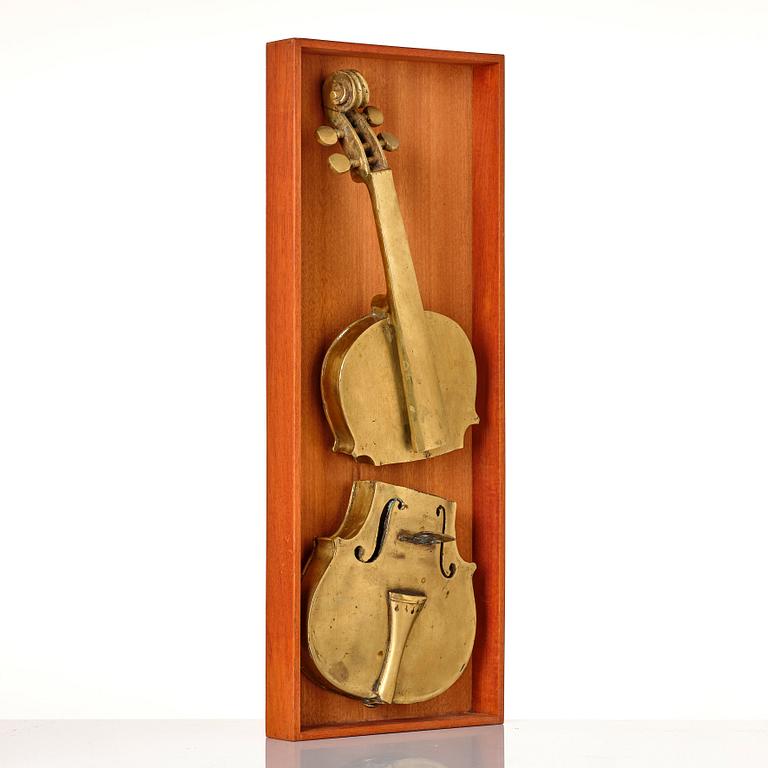 Arman (Armand Pierre Fernandez), "Violon brisé".