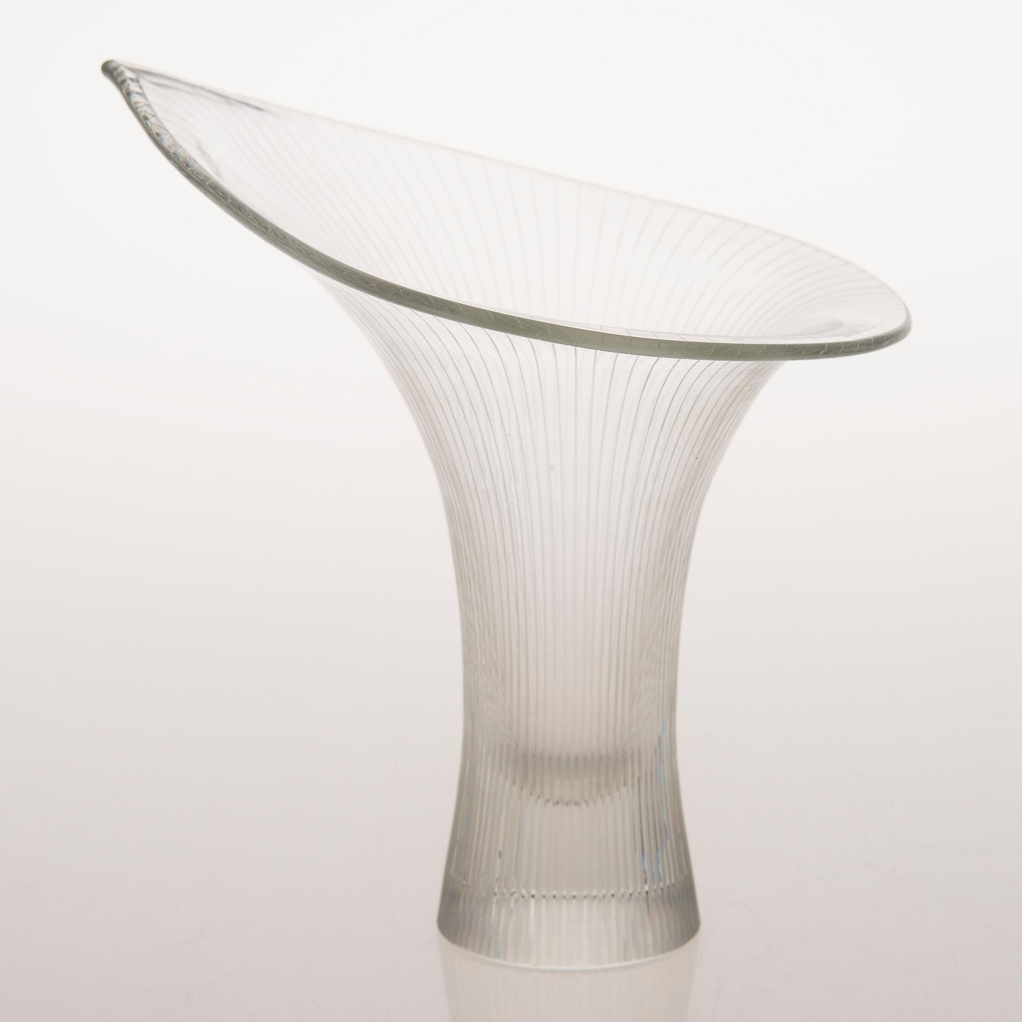 Tapio Wirkkala, A KANTARELLI GLASS VASE, signed Tapio Wirkkala Iittala -54.