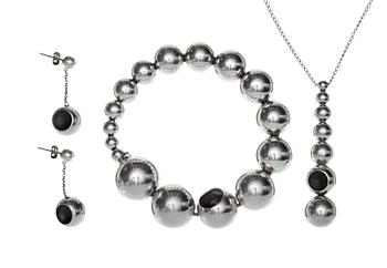 764. A Jacqueline Rabun set of a sterling necklace, a pair of earrings and bracelet by Georg Jensen post 2007.