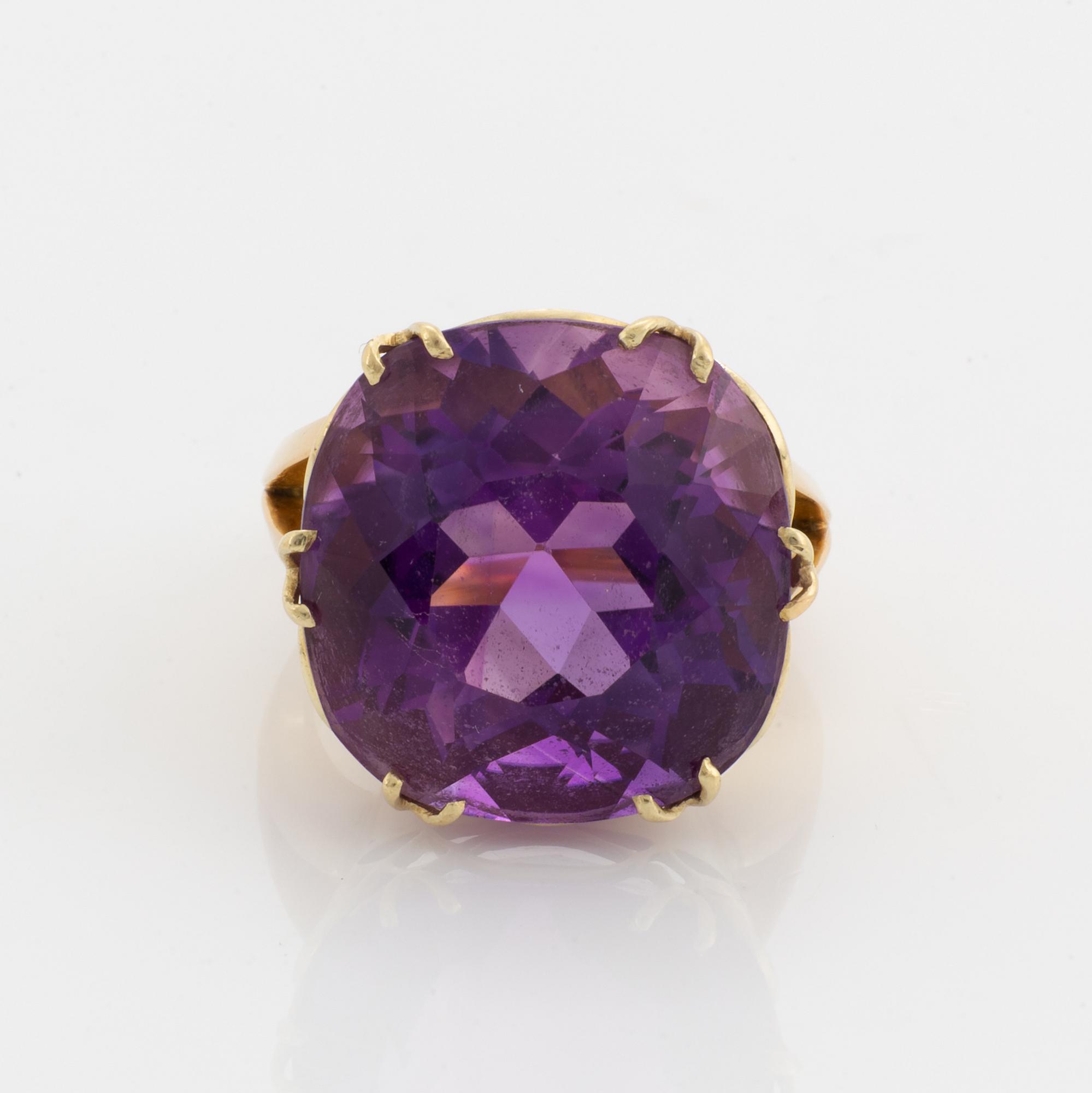 Cushion shaped amethyst cocktail ring, Gerdt Hartvig Sandqvist.