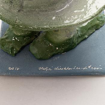 HELJÄ LIUKKO-SUNDSTRÖM, unik skulptur, signerad Heljä Liukko-Sundström 2011.