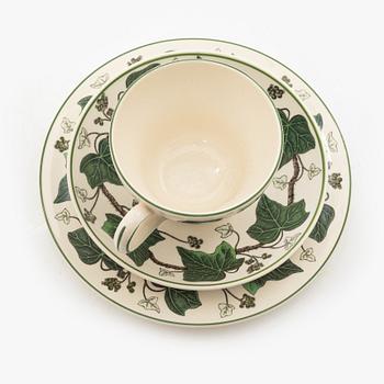 Mat- och kaffeservis, flintgods, 60 delar, "Napoleon Ivy", Wedgwood, England.
