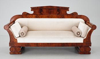 SOFFA. Karl Johan, 1800-talets första hälft.