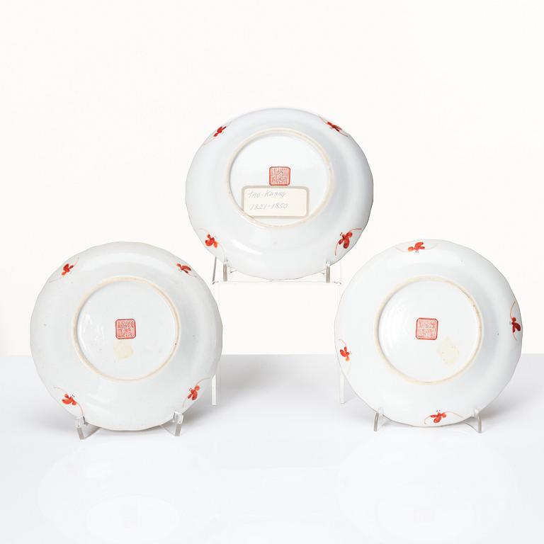 A set of three famille rose dishes, late Qing dynasty with Daoguang mark in red.