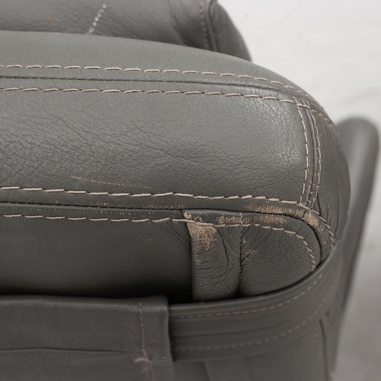 Kenneth Bergenblad, armchairs, a pair, "Superroto", Dux, model designed in 1987.