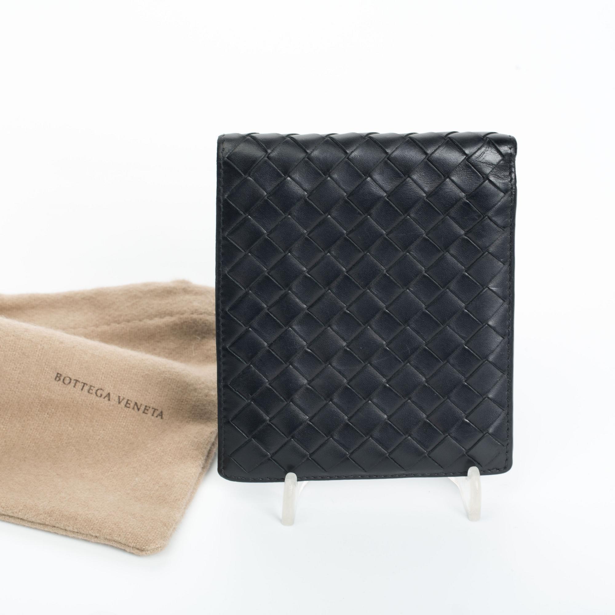 PLÅNBOK, "Vn Wallet", Bottega Veneta.