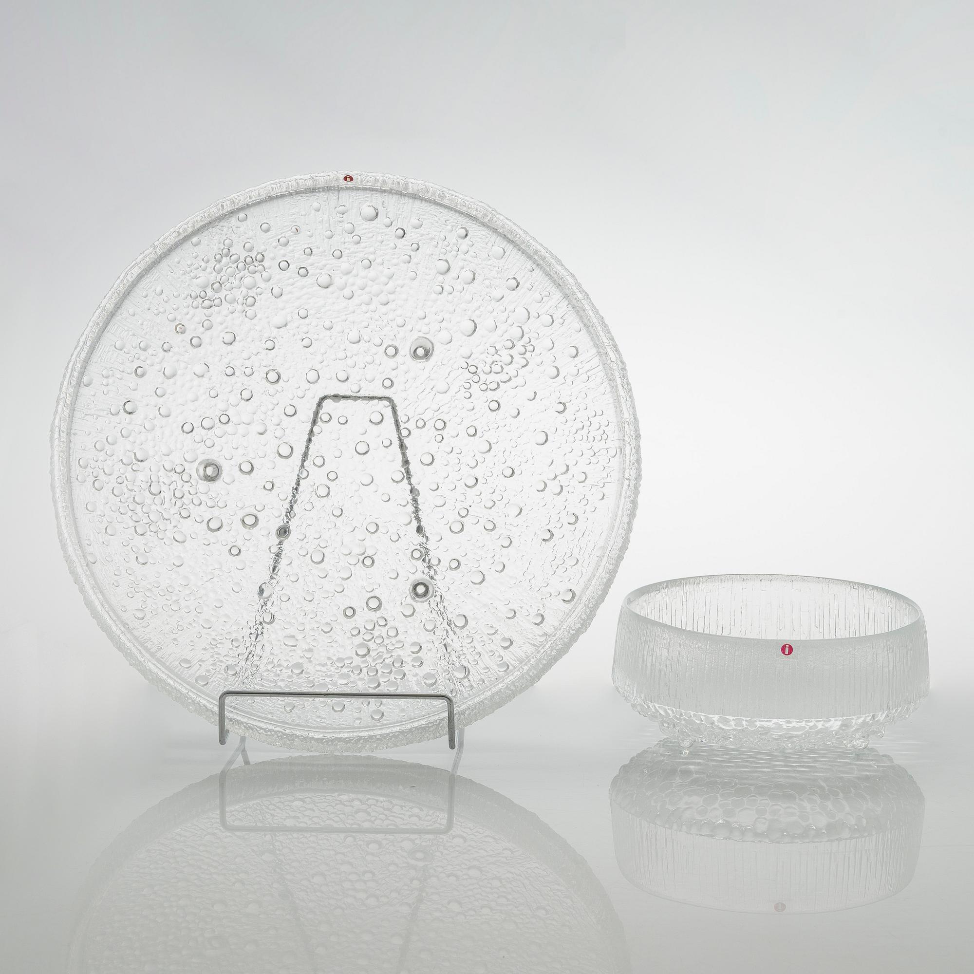 Tapio Wirkkala, an 'Ultima Thule' 14-piece glassware set for Iittala. Designed in 1968.