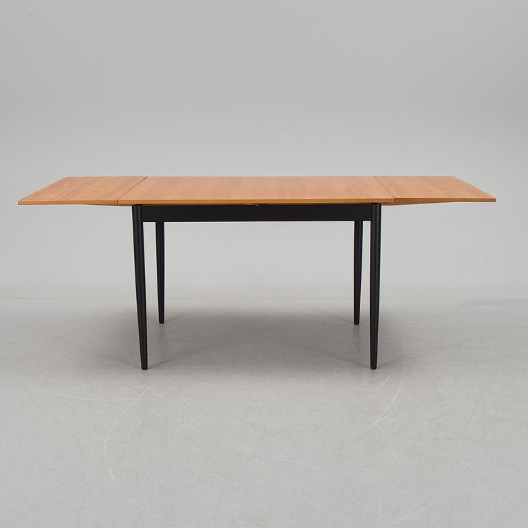 A mid 20th century Edsbyverken dinner table.