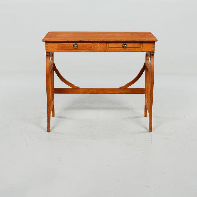 SKRIVBORD, 1900-talets början.