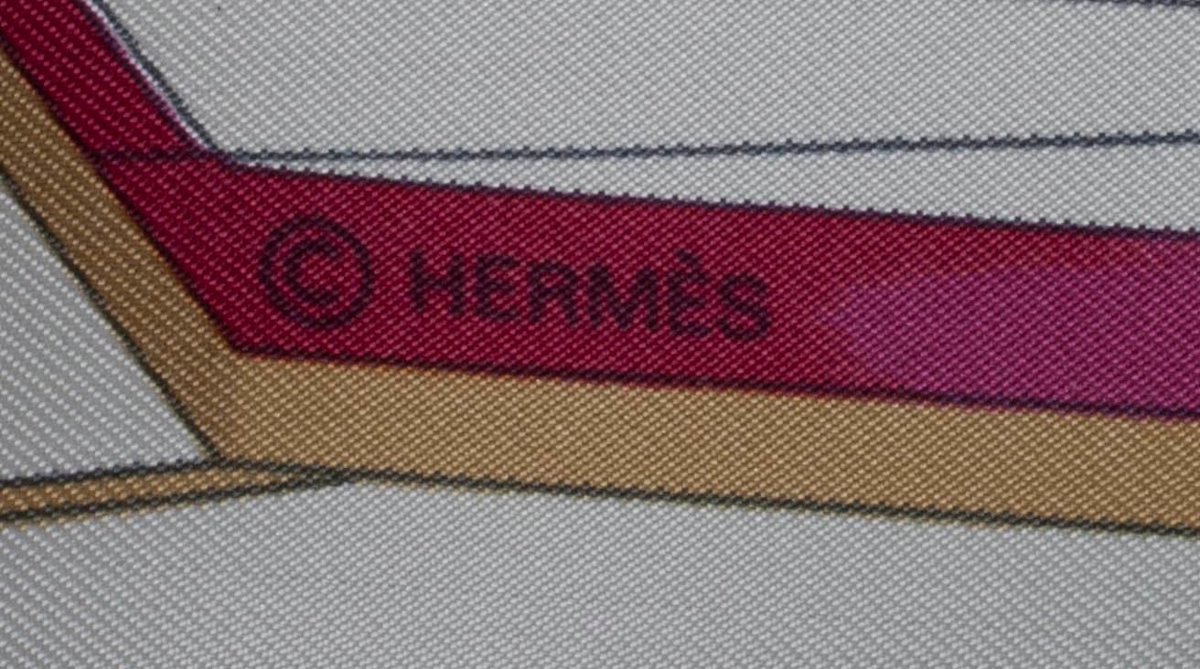 SCARF, "Les Folies du Ciel", Hermès, Paris.