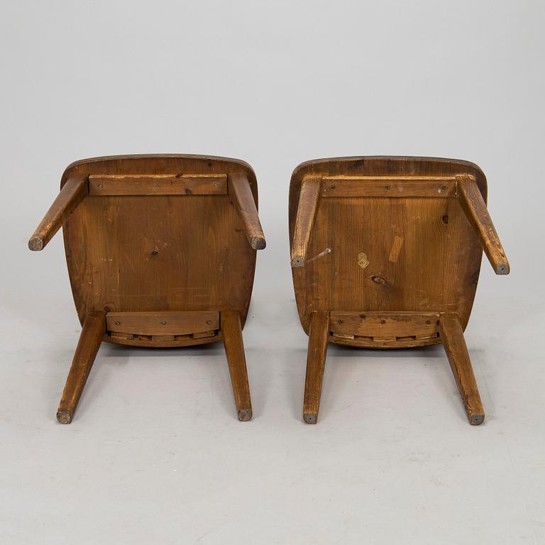 Werner West, a set of four 1930s 'Leo' chairs for Oy Stockmann Ab, Keravan puusepäntehdas, Finland.