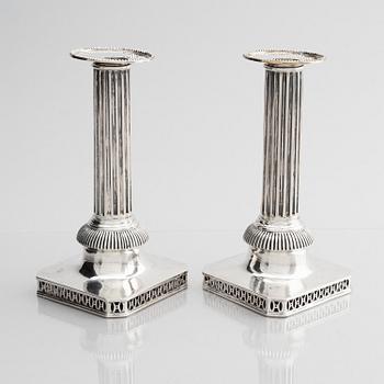 Pehr Zethelius, ljusstakar, ett par, silver, Stockholm 1794. Gustavianska.