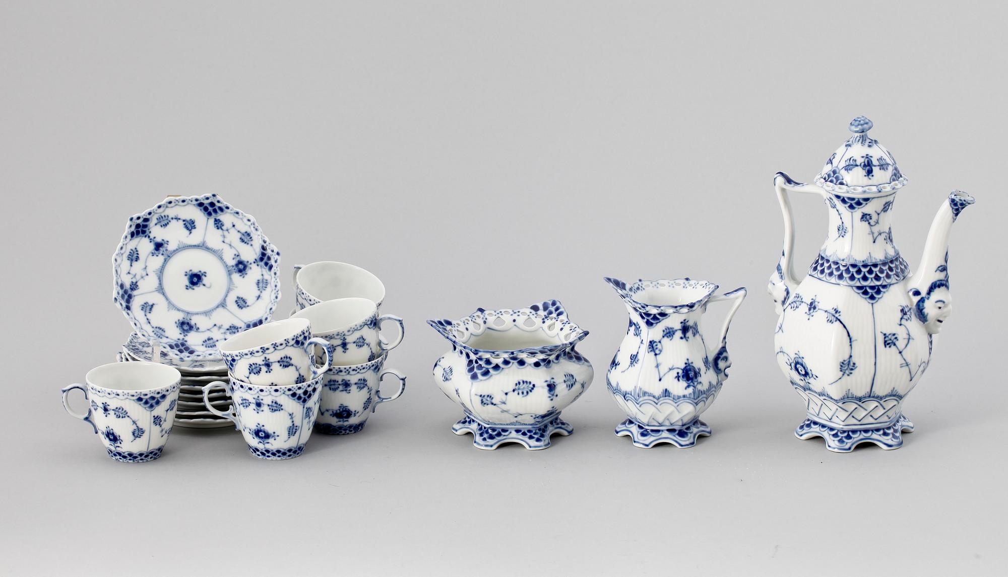 MOCKASERVIS, 11 delar, Musselmalet, Royal Copenhagen.