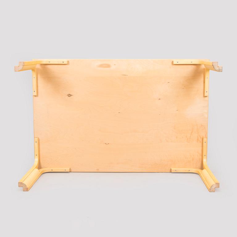 Kari Asikainen, a 'Kari' coffee table, P.O. Korhonen.