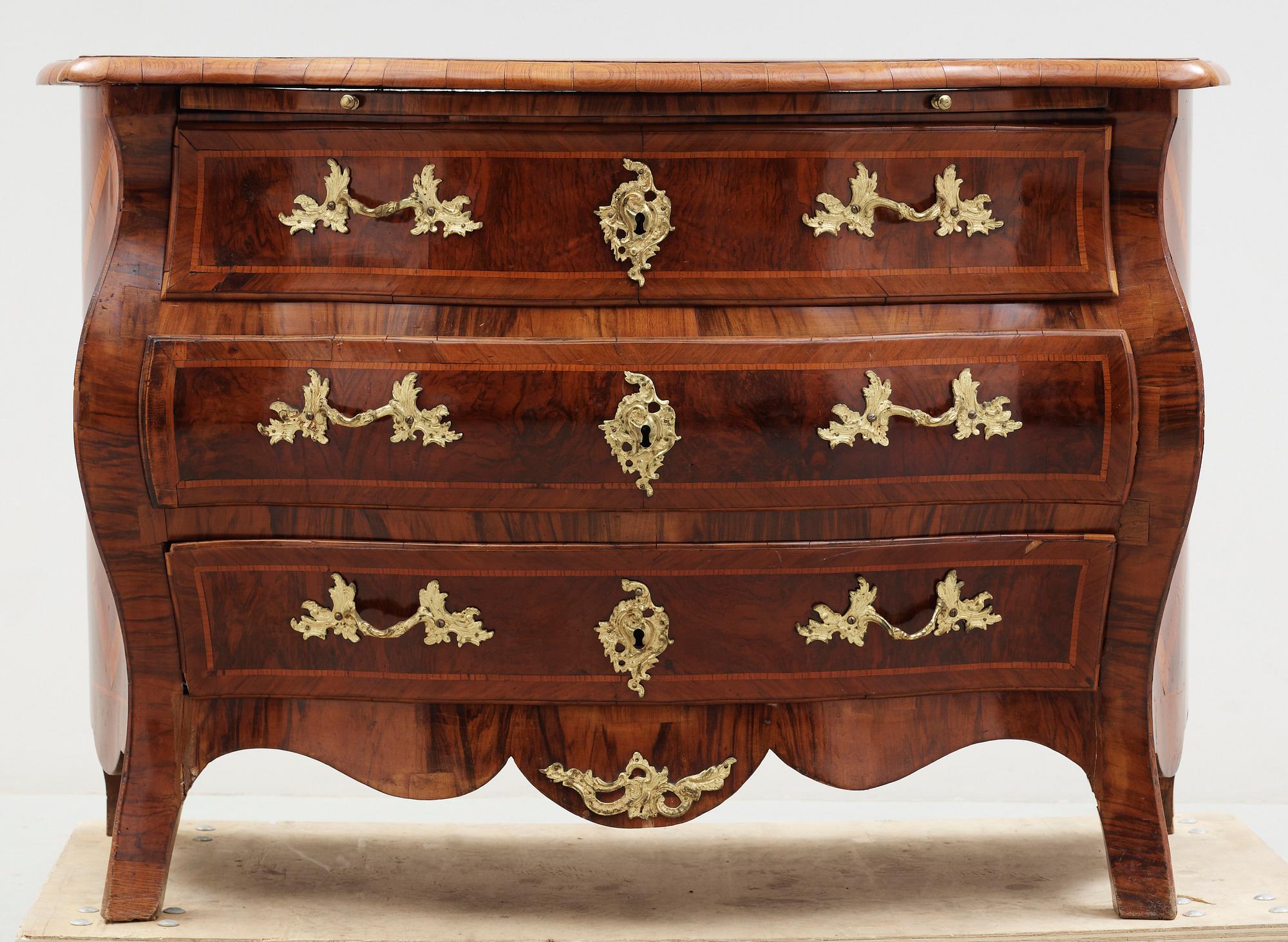 BYRÅ, rokoko, 1700-talets andra hälft.